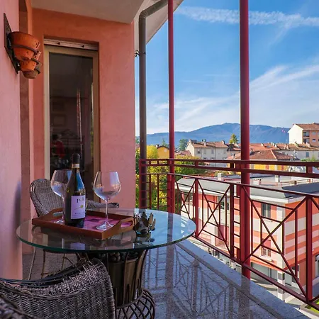 Palazzo Ranzoni * Intra