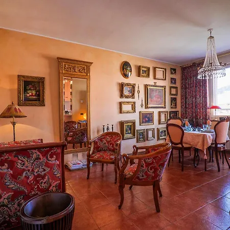 Apartment Palazzo Ranzoni Intra