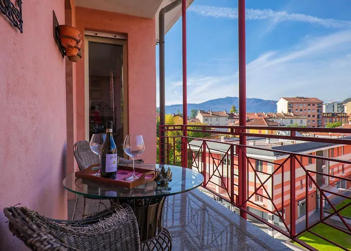 Palazzo Ranzoni * Intra